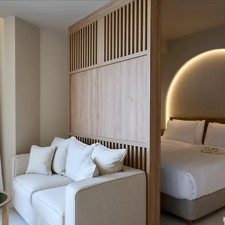 Ammos Luxury אתר נופש 5*
