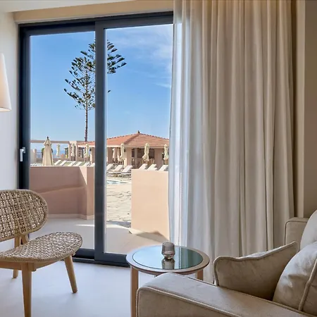 אתר נופש Ammos Luxury 5*