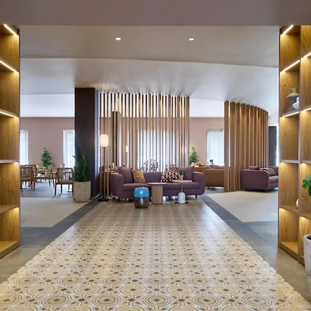 Ammos Luxury מסטיכרי
